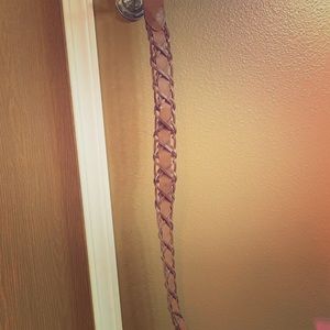 Woman’s belt